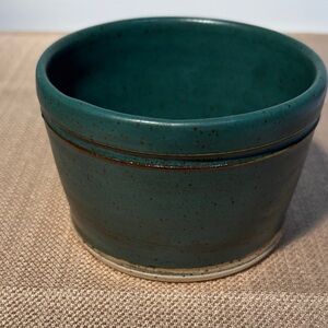 New Green Handcrafted Pottery Planter/Bowl